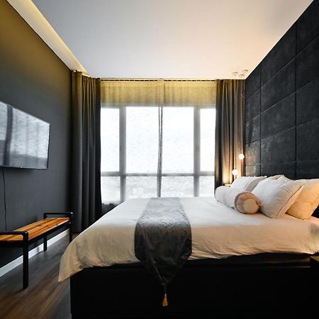 Estella Heights Saigon City View 2Br Apartment & Pool, Hô Chi Minh-Ville Extérieur photo
